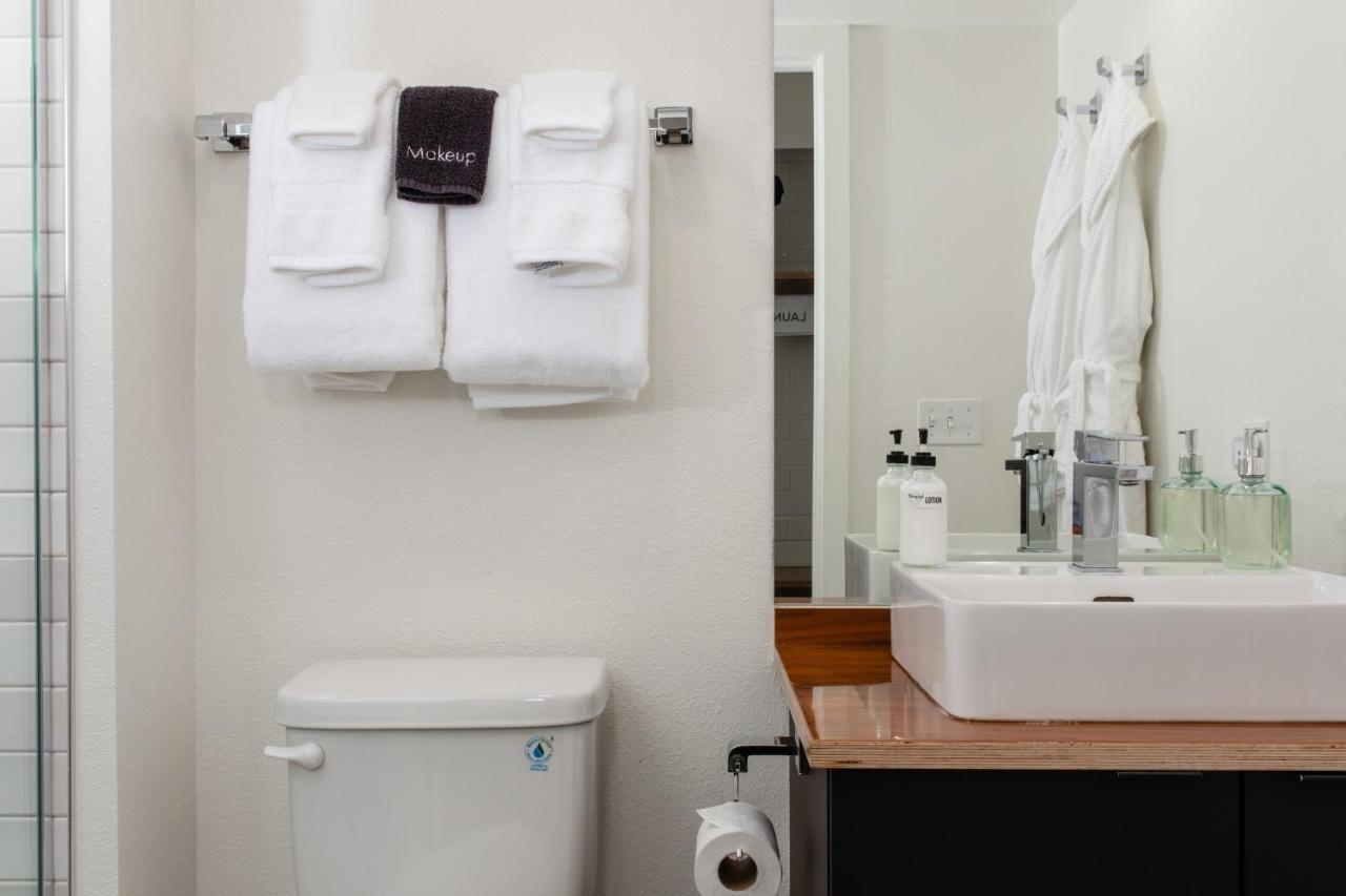 Hotel Leo Bellingham Eksteriør bilde